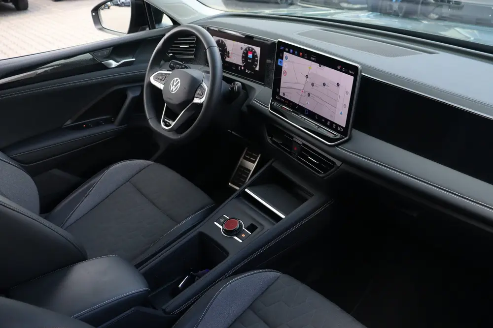 Volkswagen Tiguan 1.5 eHybrid Life | Trekhaak | 360 Camera | uit 2025, foto 12