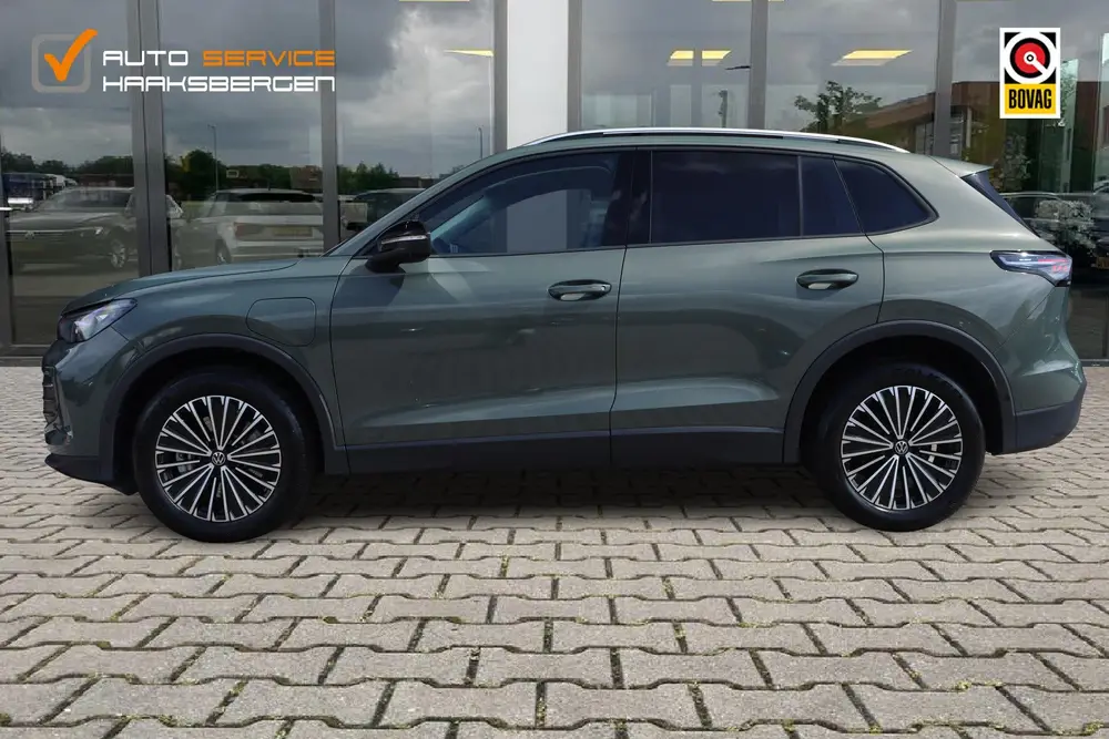 Volkswagen Tiguan 1.5 eHybrid Life | Trekhaak | 360 Camera | uit 2025, foto 2