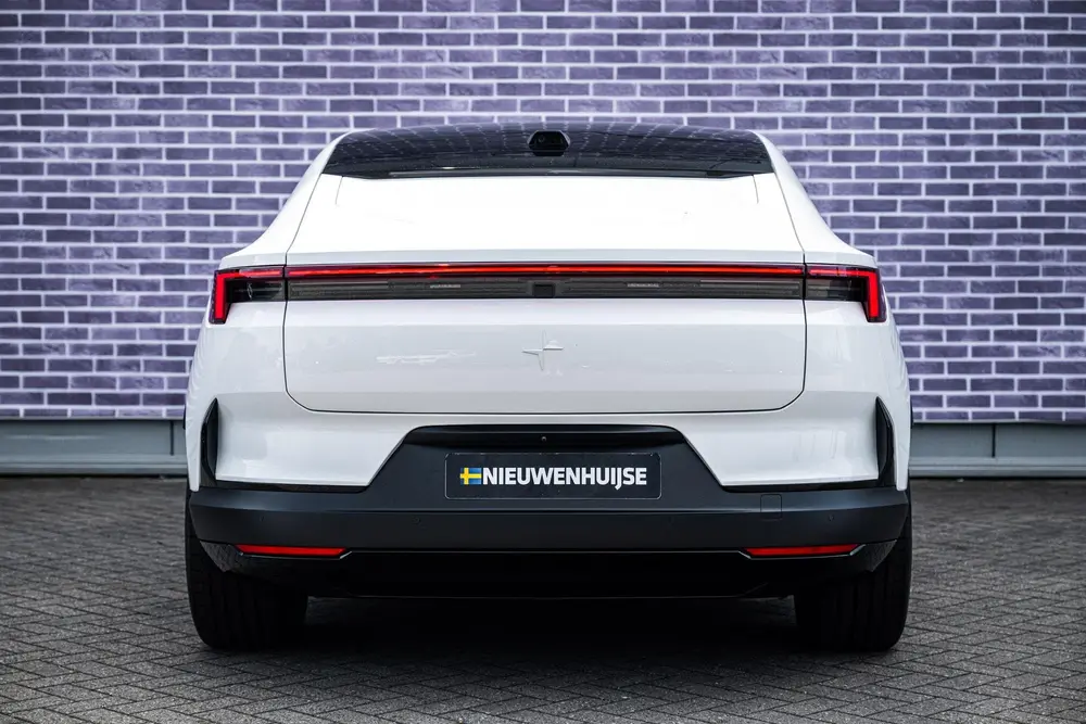 Polestar 4 Long Range Dual Motor AWD 100 kWh uit 2025, foto 10