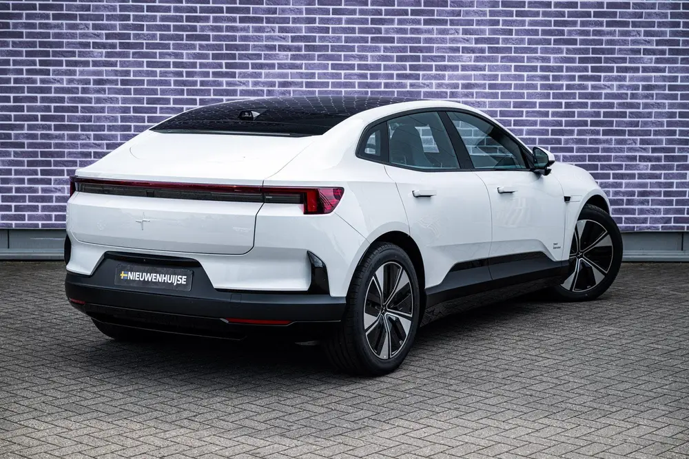 Polestar 4 Long Range Dual Motor AWD 100 kWh uit 2025, foto 16