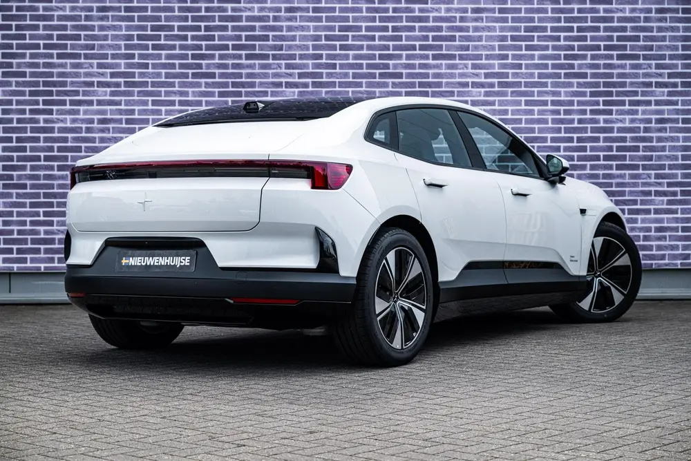 Polestar 4 Long Range Dual Motor AWD 100 kWh uit 2025, foto 2
