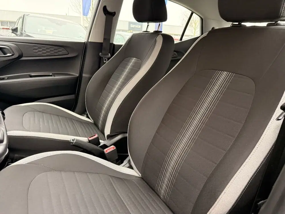 Hyundai i10 1.0 Comfort 5-zits uit 2022, foto 7