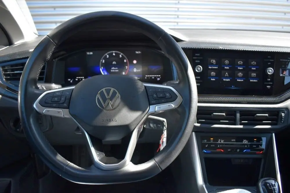 Volkswagen Taigo 1.0 TSI LIFE BNS / ADAP. CRUISE / STOEL VER uit 2023, foto 16