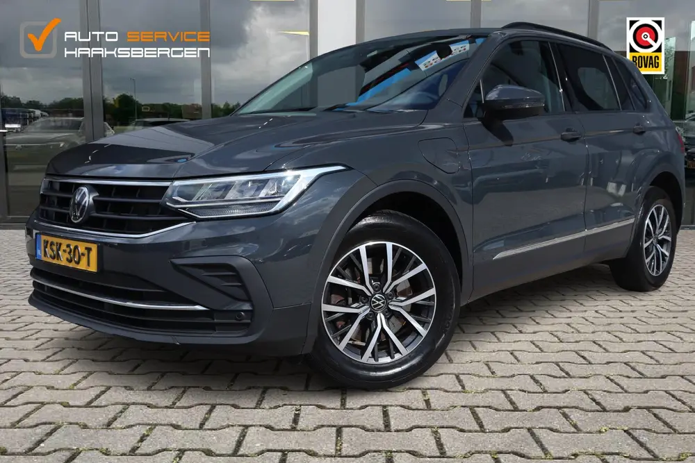 Volkswagen Tiguan 1.4 TSI eHybrid Life | ACC | Camera | Wint uit 2022