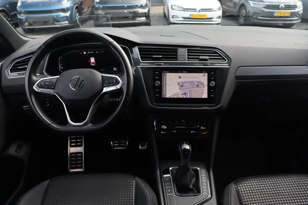 Volkswagen Tiguan 1.4 TSI eHybrid Active | Trekhaak | Camera uit 2022, foto 11