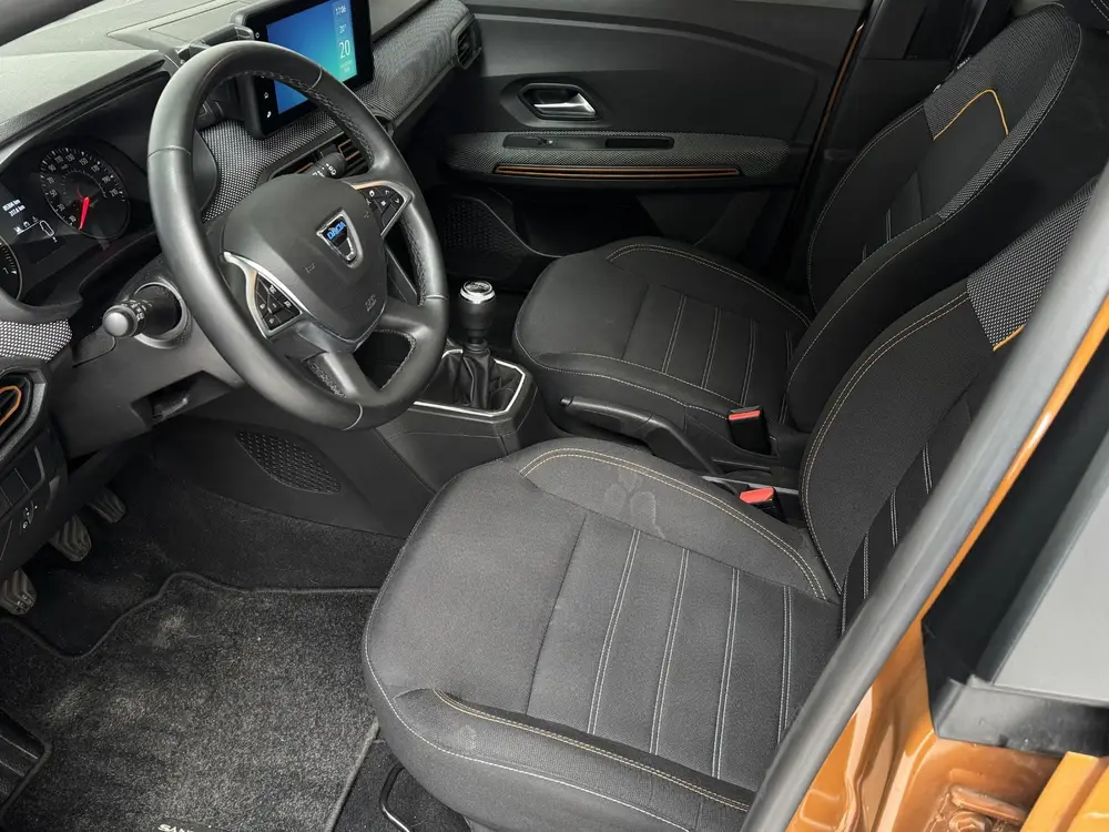 Dacia Sandero 1.0 TCe 100 Bi-Fuel Comfort uit 2022, foto 7