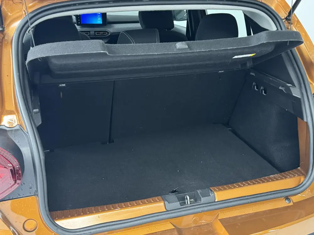 Dacia Sandero 1.0 TCe 100 Bi-Fuel Comfort uit 2022, foto 9