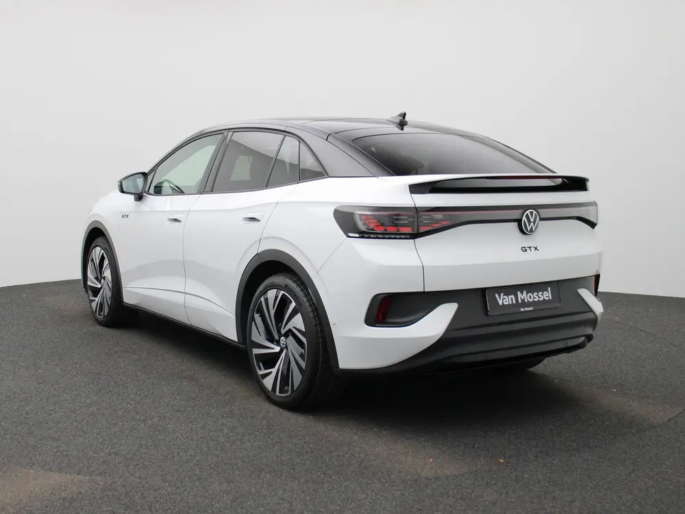 Volkswagen ID.5 GTX 77 kWh 299 PK| Dealeronderhouden | Warmt uit 2022, foto 2