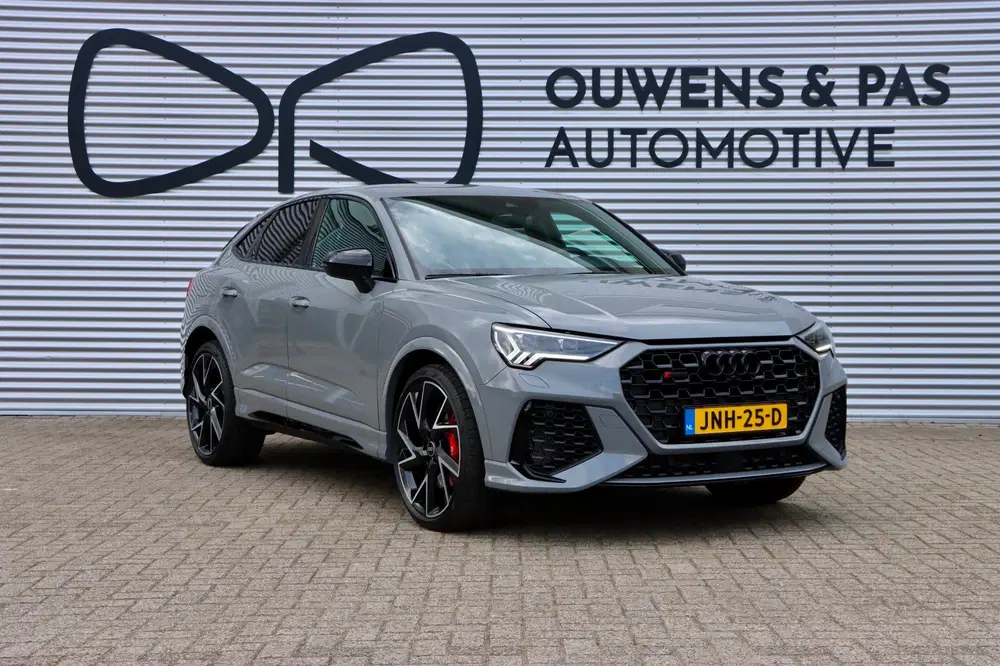Audi RS Q3 uit 2021, foto 15
