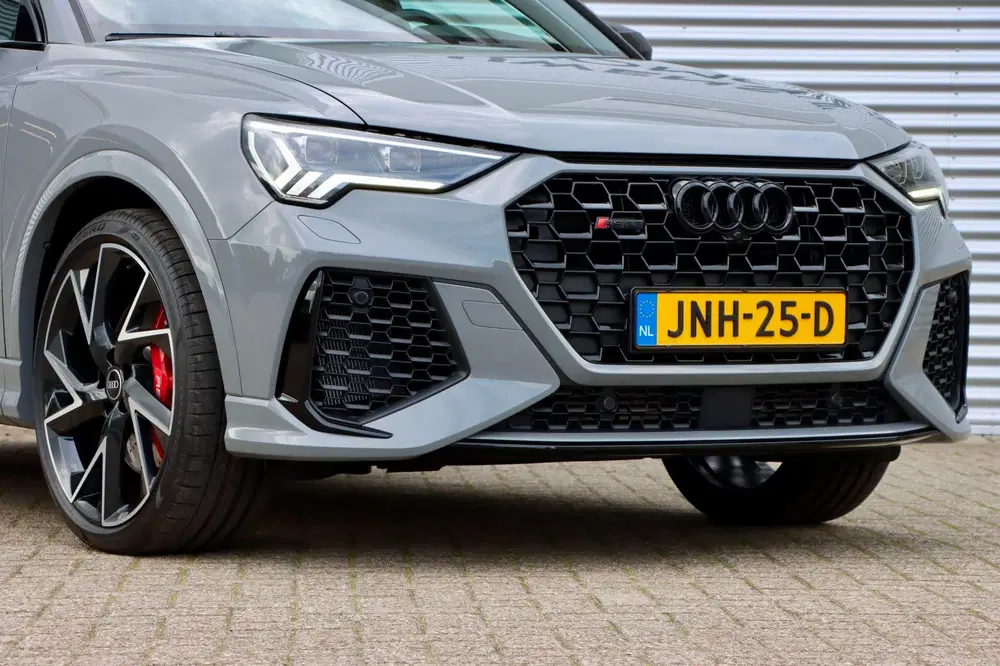 Audi RS Q3 uit 2021, foto 16