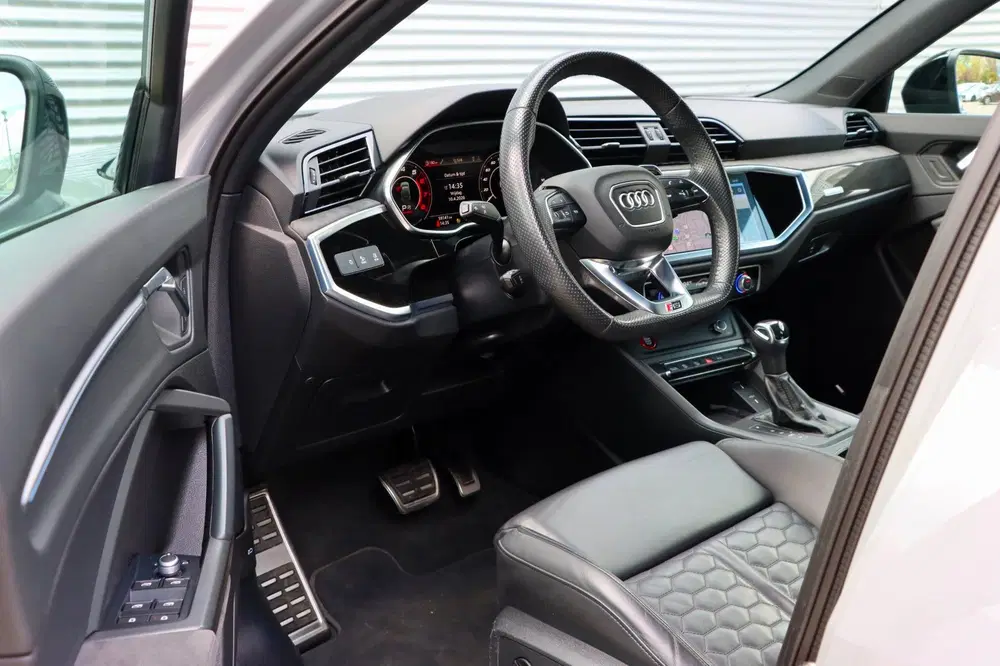 Audi RS Q3 uit 2021, foto 9