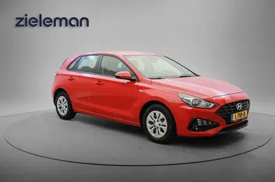 Hyundai i30 1.0 T-GDi MHEV i-Motion uit 2021