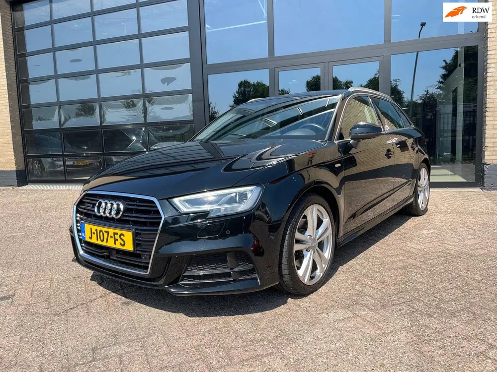Audi A3 40 TFSI quattro Advance S-Line uit 2019