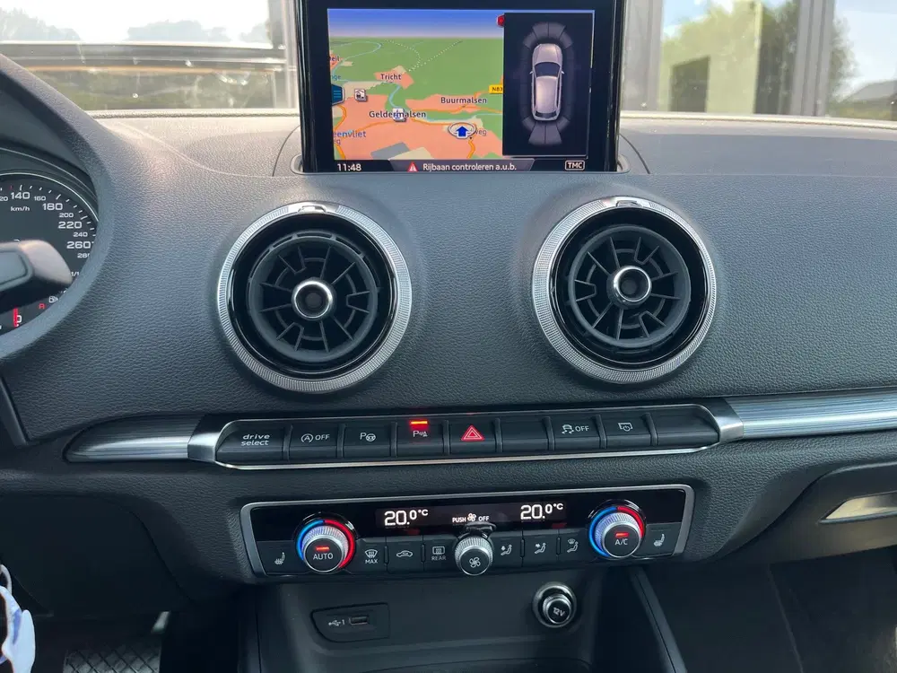 Audi A3 40 TFSI quattro Advance S-Line uit 2019, foto 17