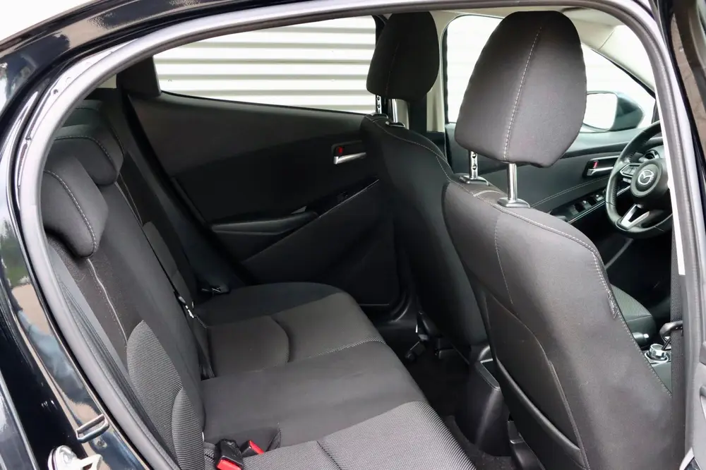 Mazda 2 1.5 Skyactiv-G GT-M | NAVIGATIE | STOELVERWARMING | uit 2019, foto 11