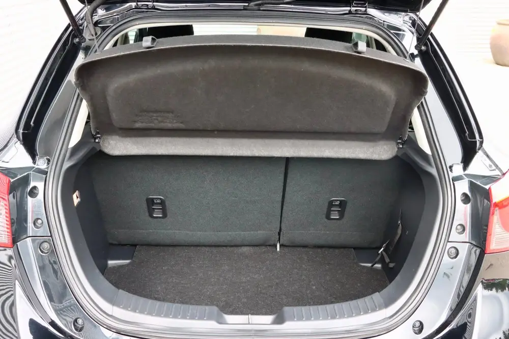 Mazda 2 1.5 Skyactiv-G GT-M | NAVIGATIE | STOELVERWARMING | uit 2019, foto 12