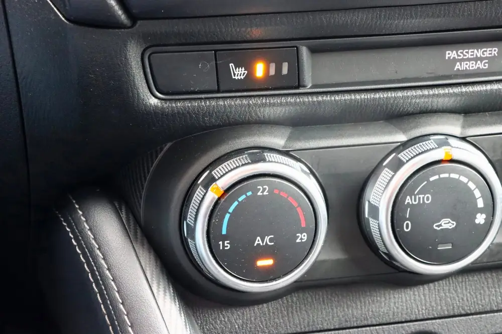 Mazda 2 1.5 Skyactiv-G GT-M | NAVIGATIE | STOELVERWARMING | uit 2019, foto 20