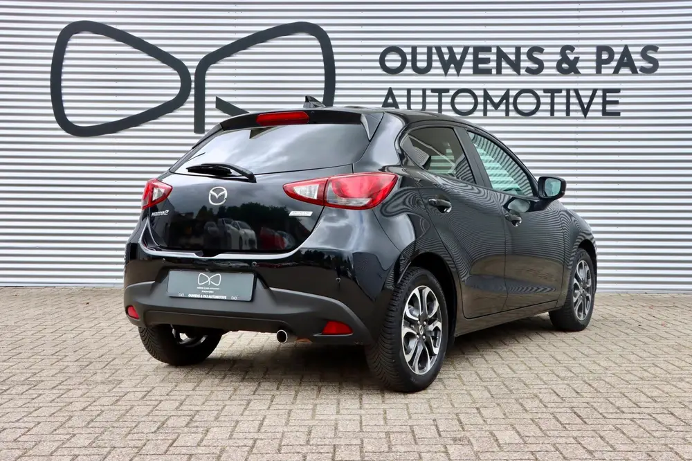 Mazda 2 1.5 Skyactiv-G GT-M | NAVIGATIE | STOELVERWARMING | uit 2019, foto 8