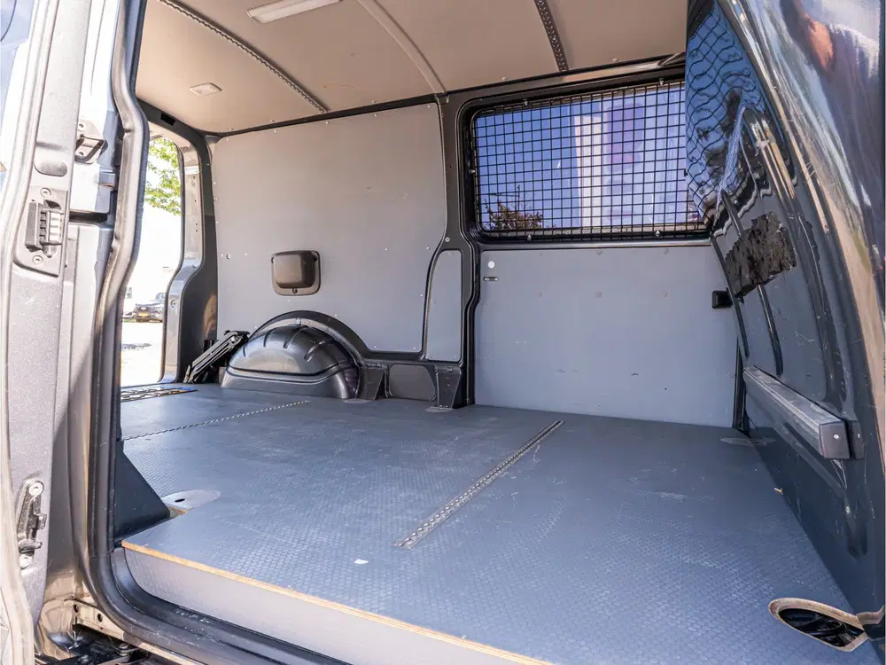 Volkswagen Transporter 2.0 TDI L2H1 28 Bulli ORG NL VIRTUAL uit 2023, foto 8