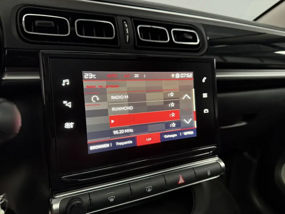 Citroën C3 1.2 PureTech S&S Shine GARANTIE uit 2019, foto 19