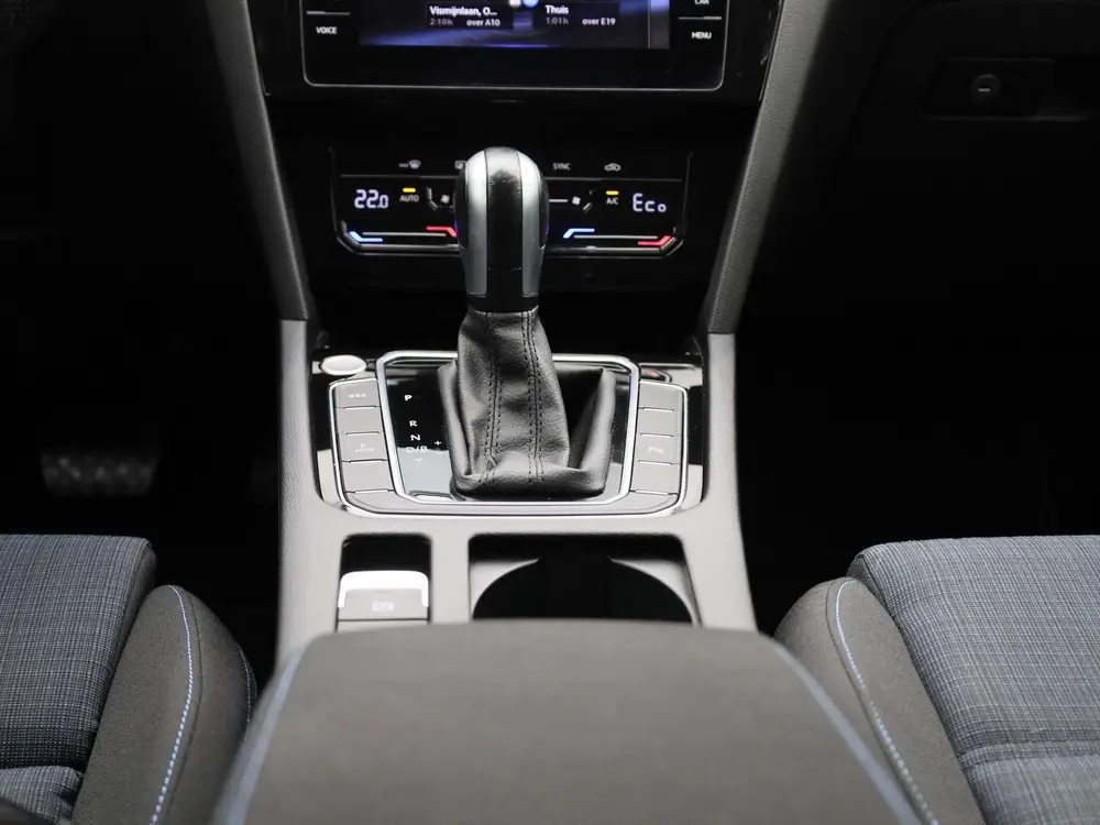 Volkswagen Passat 1.4 TSI PHEV GTE Business | Naviagtie | Ai uit 2022, foto 10