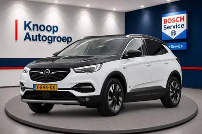 Opel Grandland X 1.6 Turbo Hybrid4 Ultimate uit 2022
