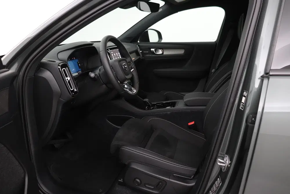Volvo EX40 Single Motor Extended Range Plus uit 2026, foto 3