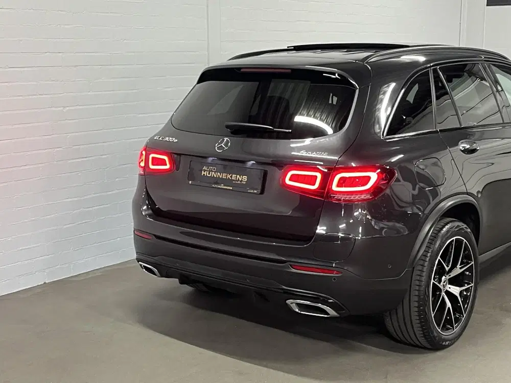 Mercedes-Benz GLC 300e 4MATIC AMG-line Trekhaak uit 2021, foto 10