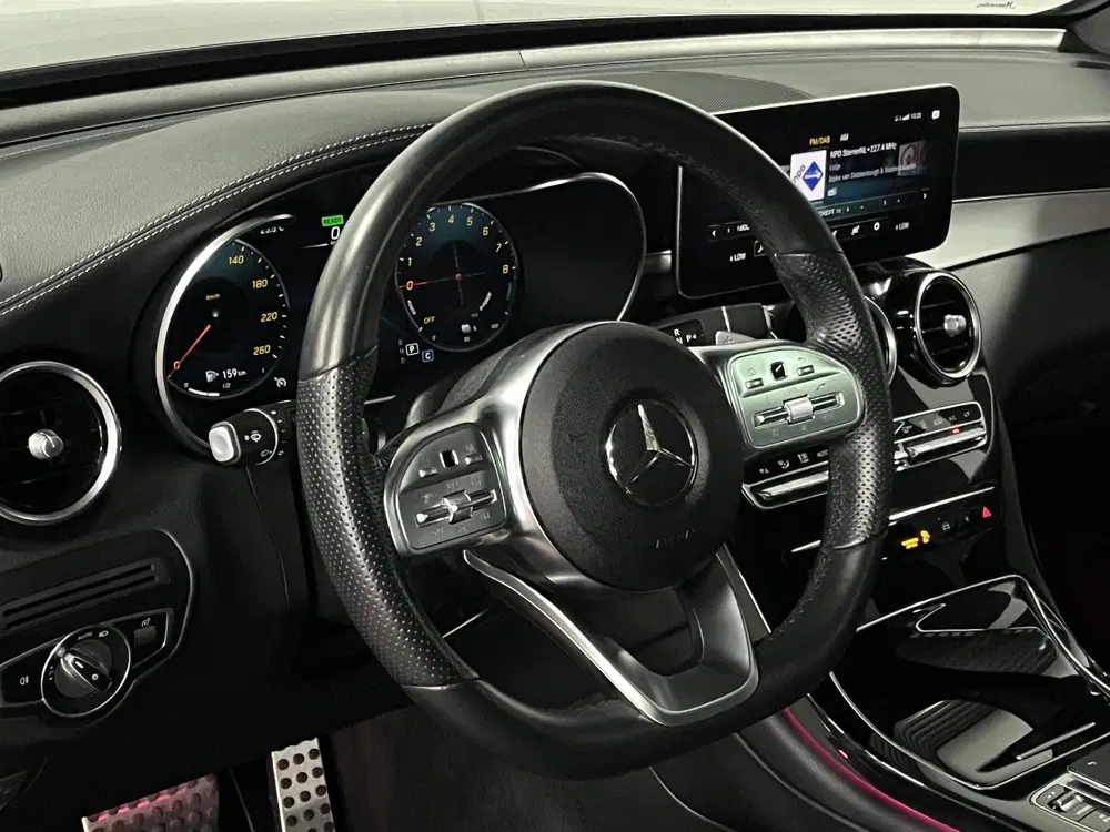 Mercedes-Benz GLC 300e 4MATIC AMG-line Trekhaak uit 2021, foto 14