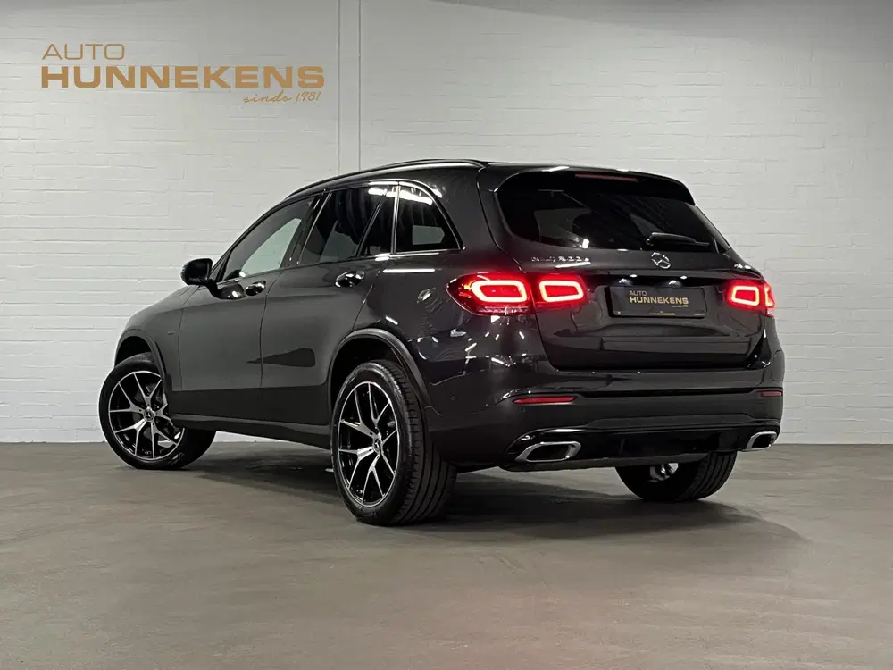Mercedes-Benz GLC 300e 4MATIC AMG-line Trekhaak uit 2021, foto 6