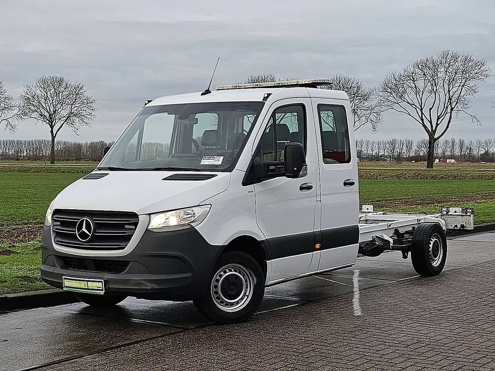 Mercedes-Benz Sprinter 319 l3 chassis dub cab uit 2022, foto 2