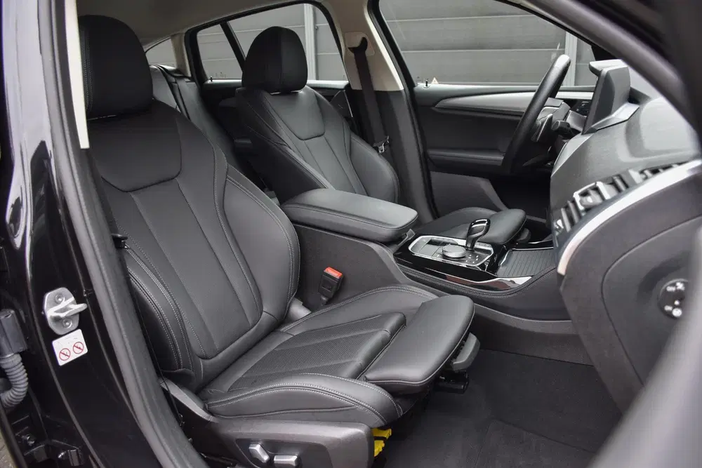 BMW X4 30i xDrive uit 2022, foto 10