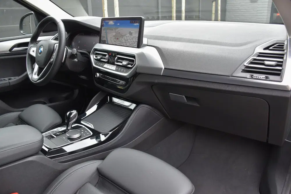 BMW X4 30i xDrive uit 2022, foto 11