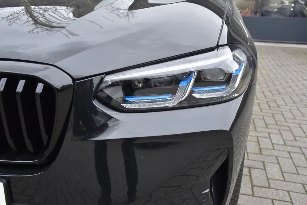 BMW X4 30i xDrive uit 2022, foto 15
