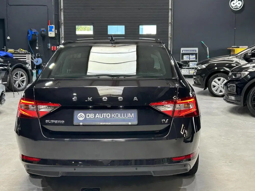 Skoda Superb 1.4 TSI iV Business Edition Plus SOH 91% I uit 2020, foto 6