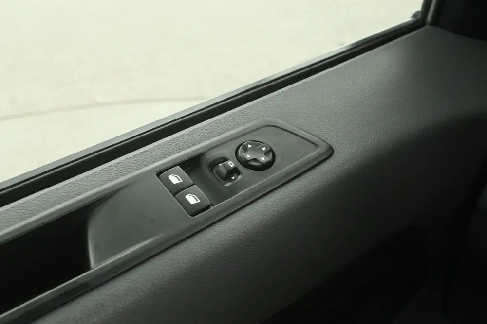 Peugeot Expert Opel Vivaro-e L2H1 Edition 75 kWh uit 2022, foto 20