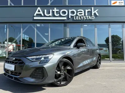 Audi A3 35 TFSI Advanced Black edition MATRIX uit 2025