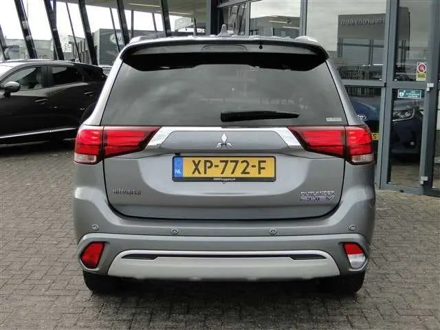 Mitsubishi Outlander 2.4 Phev 4wd Instyle | Schuifdak | Leer uit 2019, foto 16