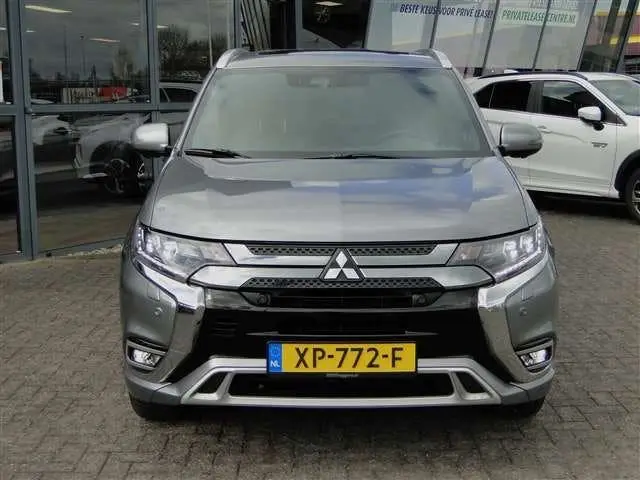 Mitsubishi Outlander 2.4 Phev 4wd Instyle | Schuifdak | Leer uit 2019, foto 17