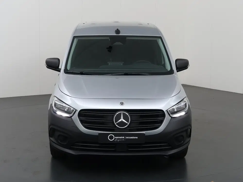 Mercedes-Benz Citan 112 uit 2024, foto 3
