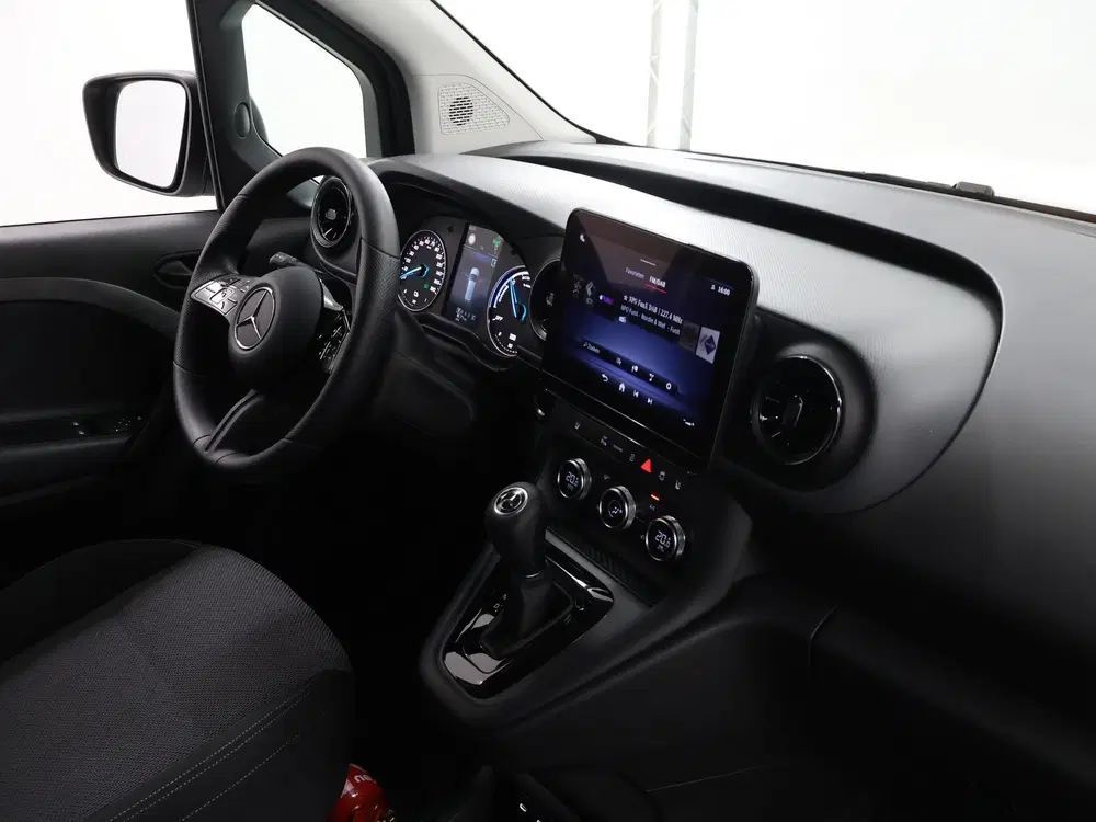 Mercedes-Benz Citan 112 uit 2024, foto 9