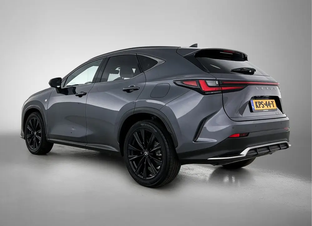 Lexus NX 450h+ AWD F Sport Line uit 2022, foto 15