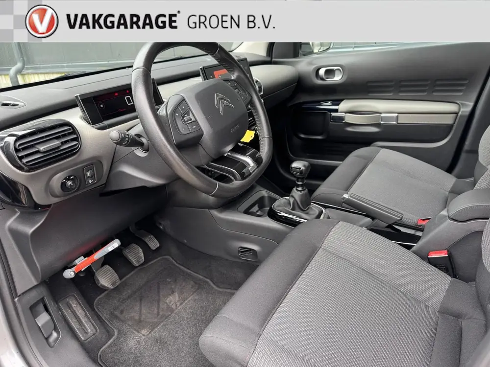Citroën C4 Cactus Citroen C4 Cactus 1.2 PureTech Business uit 2019, foto 4