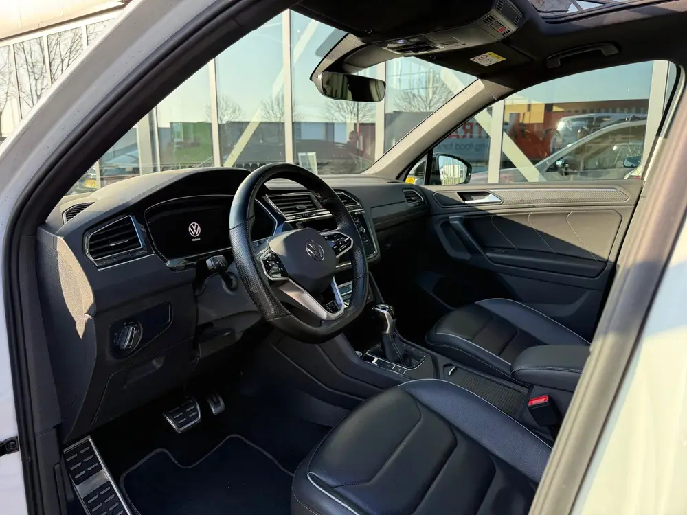 Volkswagen TIGUAN 1.4 TSI eHybrid R-Line Business+ MAXTON Bl uit 2021, foto 13