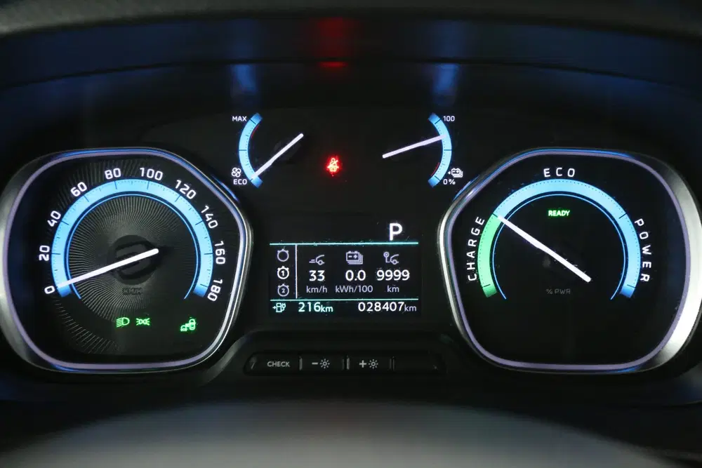 Peugeot Expert Elektrisch Standard Pro 75 kWh L2H1 uit 2021, foto 14