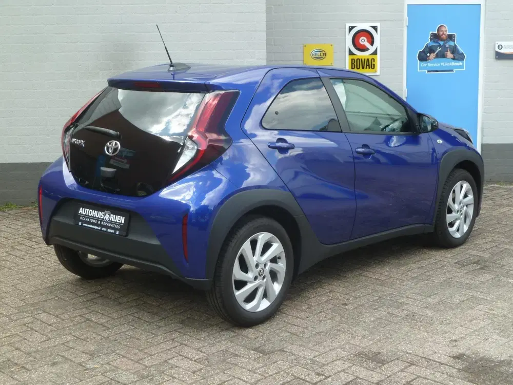 Toyota Aygo X 1.0 VVT-i MT Active uit 2025, foto 2