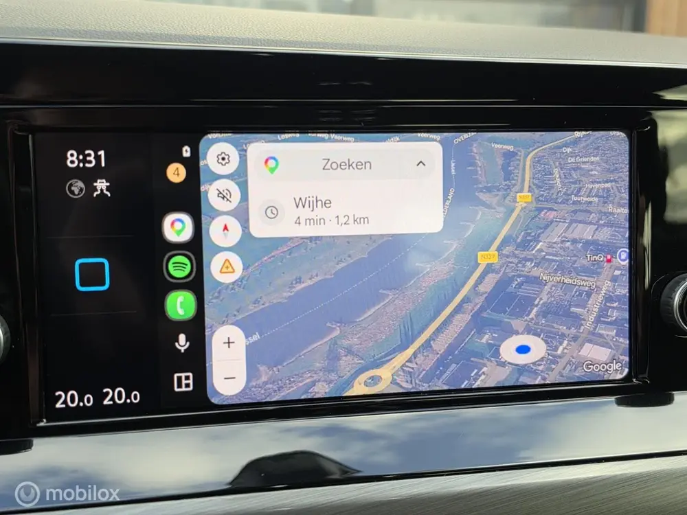 Volkswagen Golf 1.5 TSI STYLE CARPLAY CAMERA ACC MASSAGE uit 2020, foto 17