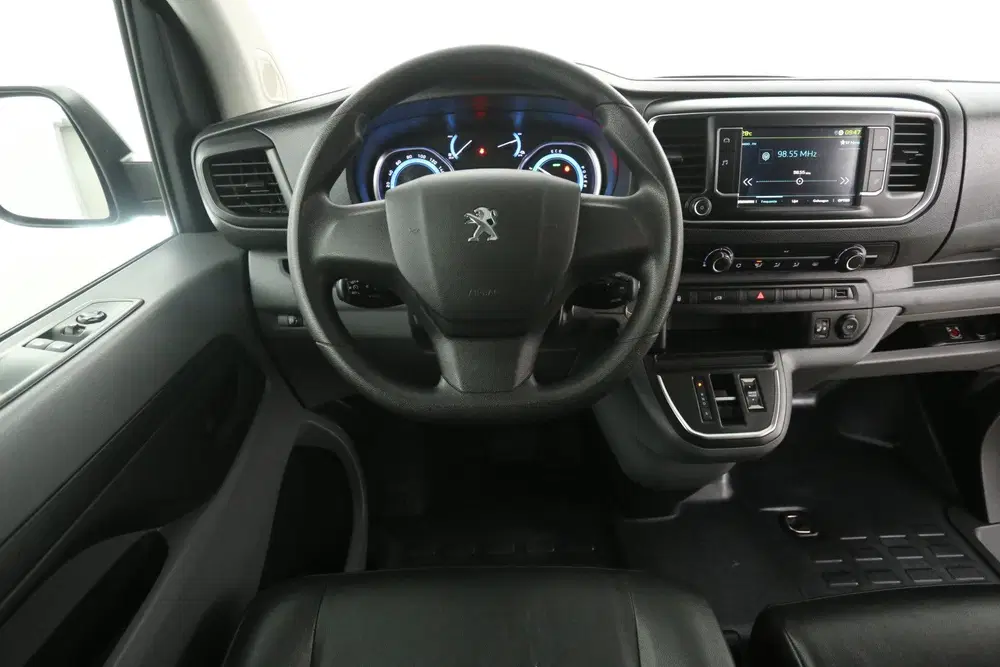 Opel Vivaro Peugeot e-Expert Standard Pro 75 kWh L2H1 uit 2021, foto 2