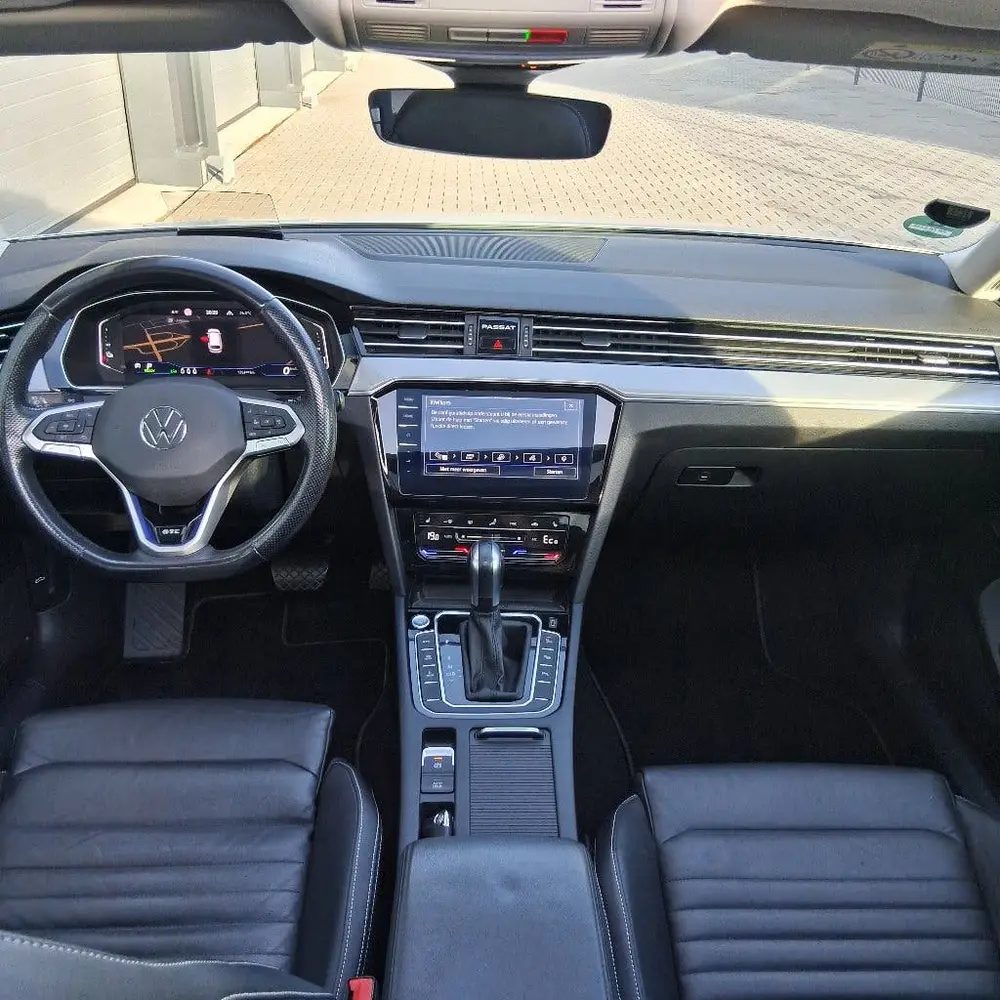 Volkswagen Passat Variant GTE 218PK/ DYNAUDIO/PANO/H.U.D. uit 2021, foto 11