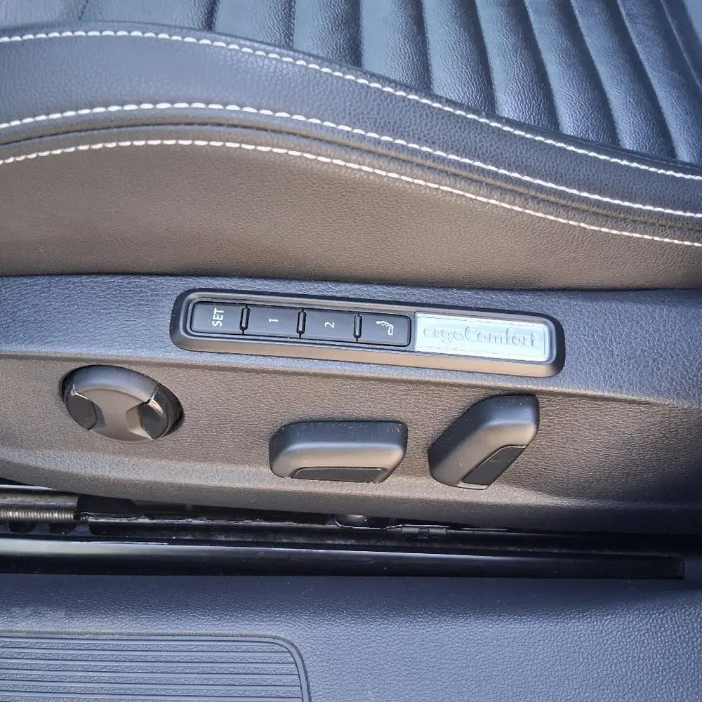 Volkswagen Passat Variant GTE 218PK/ DYNAUDIO/PANO/H.U.D. uit 2021, foto 12
